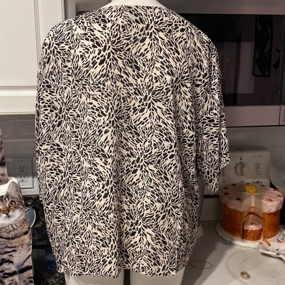 X womens Zac & Rachel casual short sleeve regular size top XL - Picture 2 of 3